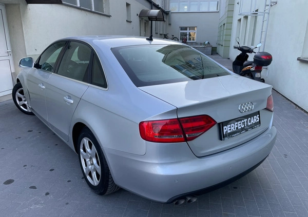 Audi A4 cena 34700 przebieg: 242165, rok produkcji 2008 z Łapy małe 742